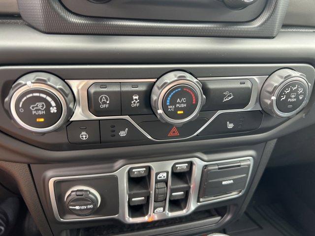 used 2018 Jeep Wrangler Unlimited car, priced at $21,900