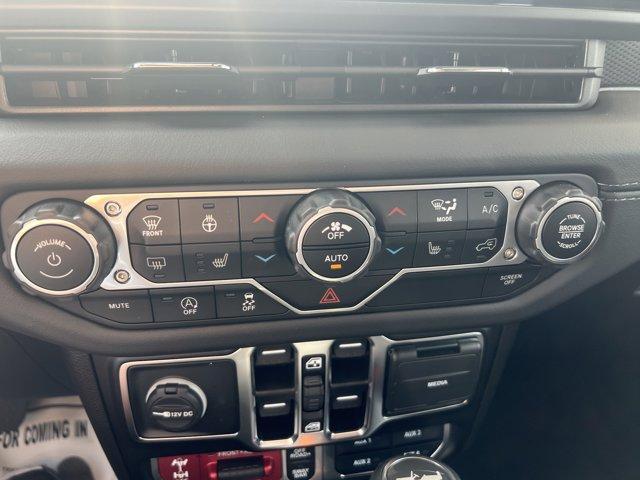 new 2025 Jeep Wrangler car, priced at $65,209