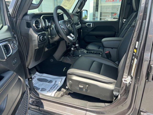 new 2025 Jeep Wrangler car, priced at $59,573