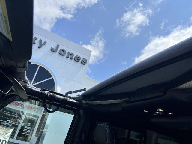 used 2020 Jeep Wrangler Unlimited car, priced at $35,900