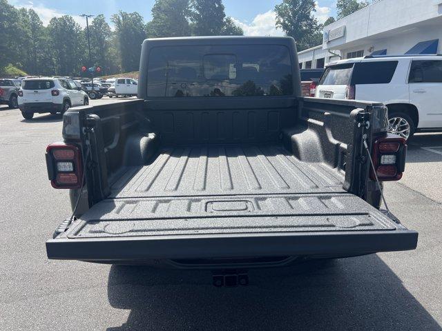 new 2025 Jeep Gladiator car, priced at $59,087