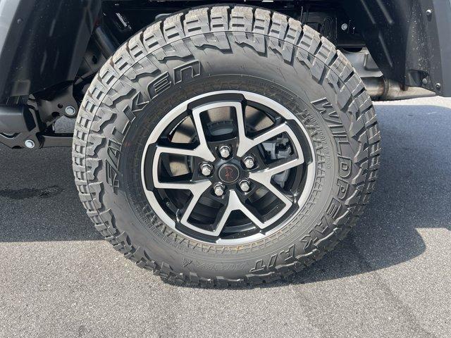 new 2025 Jeep Gladiator car, priced at $59,087