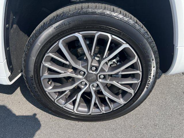 used 2025 Jeep Grand Cherokee L car, priced at $59,500