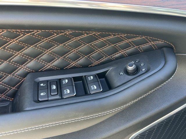 new 2025 Jeep Grand Cherokee car, priced at $62,395
