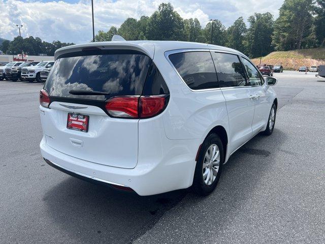 used 2018 Chrysler Pacifica car, priced at $15,900