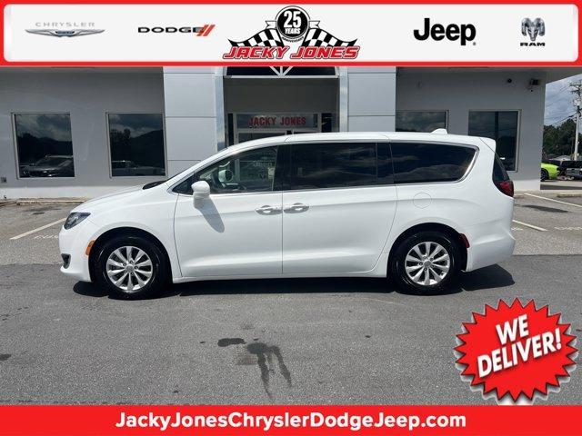 used 2018 Chrysler Pacifica car, priced at $15,900
