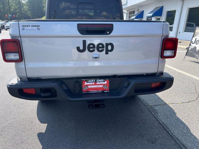 used 2023 Jeep Gladiator car, priced at $37,981