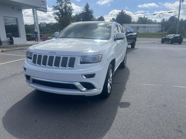 used 2015 Jeep Grand Cherokee car, priced at $16,900