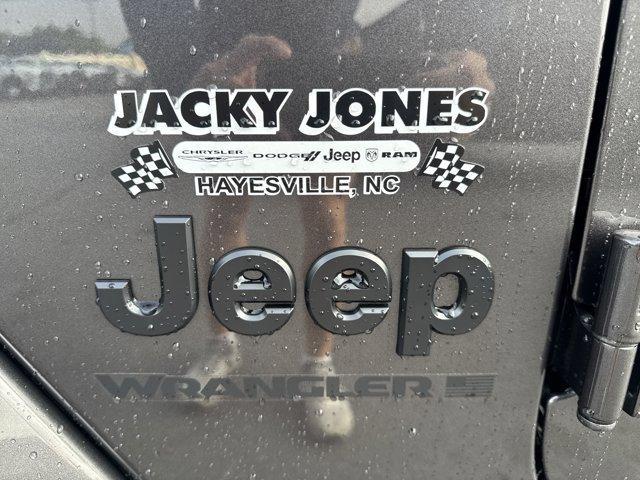 new 2025 Jeep Wrangler car, priced at $61,048