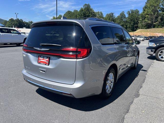 used 2021 Chrysler Pacifica car, priced at $21,900