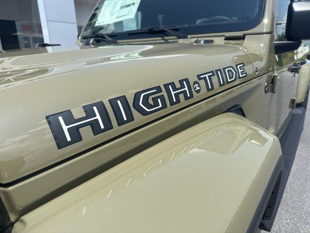 new 2025 Jeep Gladiator car, priced at $48,390