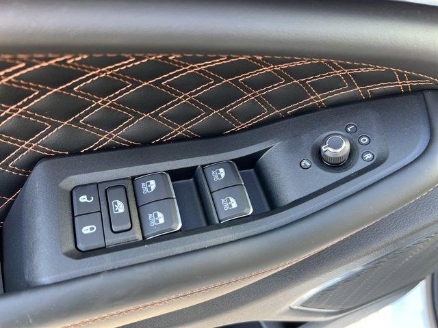 new 2025 Jeep Grand Cherokee car, priced at $61,984