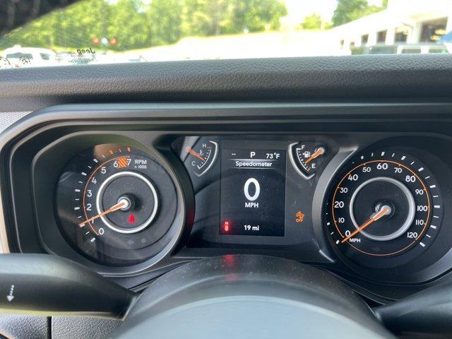 new 2025 Jeep Wrangler car, priced at $47,190