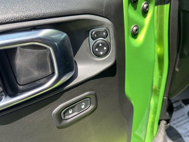 new 2025 Jeep Wrangler car, priced at $47,190