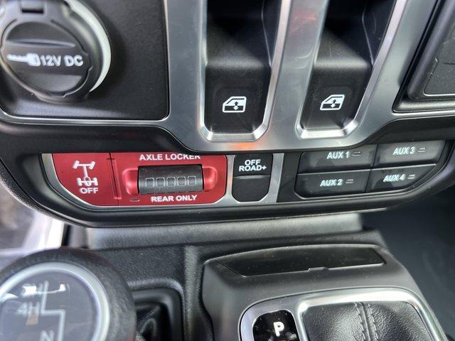 new 2025 Jeep Wrangler car, priced at $47,190