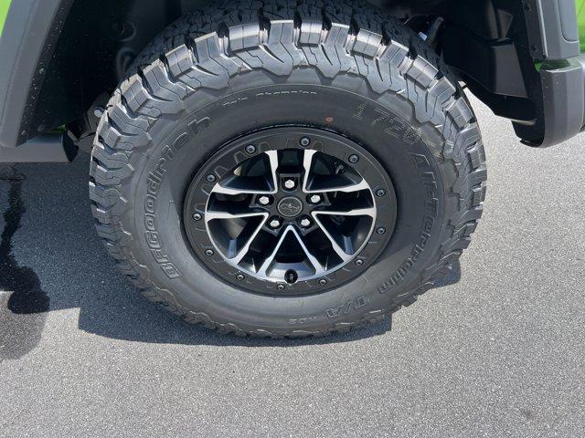 new 2025 Jeep Wrangler car, priced at $47,190