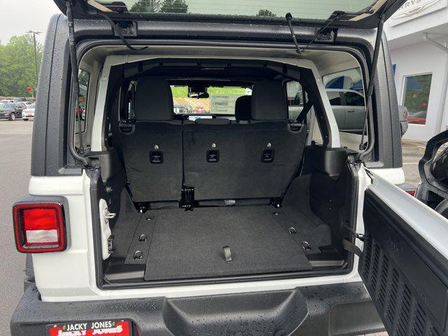 new 2025 Jeep Wrangler car, priced at $48,161