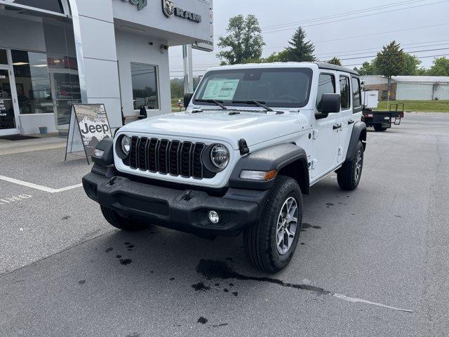 new 2025 Jeep Wrangler car, priced at $48,161