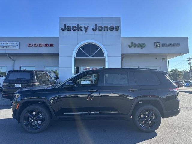 new 2024 Jeep Grand Cherokee L car, priced at $51,925