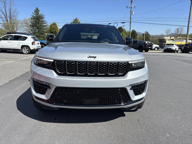 new 2025 Jeep Grand Cherokee car, priced at $62,395