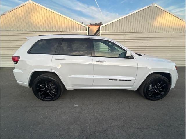 used 2020 Jeep Grand Cherokee car, priced at $27,497