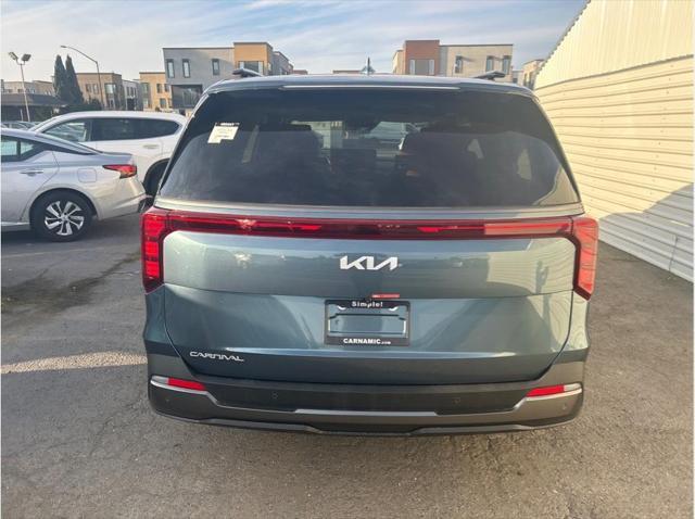 new 2025 Kia Carnival car, priced at $51,255