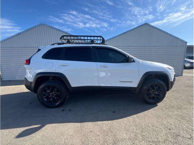 used 2018 Jeep Cherokee car, priced at $19,497