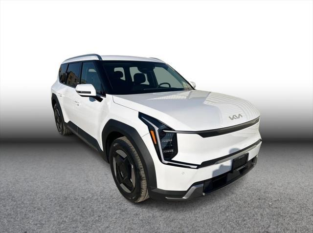 new 2025 Kia EV9 car, priced at $66,390