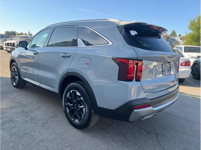 new 2025 Kia Sorento car, priced at $39,985