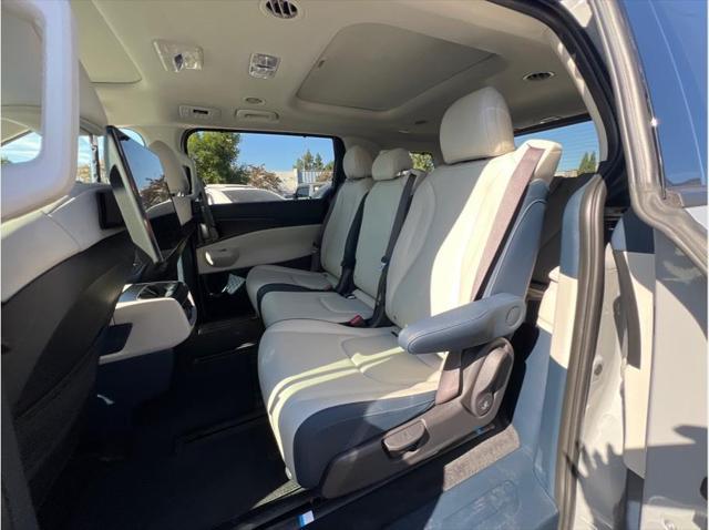 new 2025 Kia Carnival car, priced at $51,365