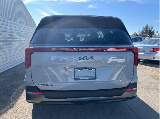 new 2025 Kia Carnival car, priced at $51,365