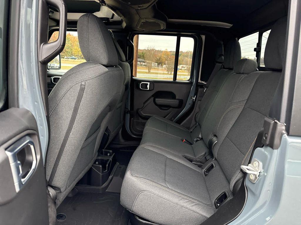 new 2026 Jeep Gladiator car, priced at $51,987