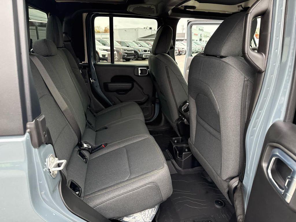 new 2026 Jeep Gladiator car, priced at $51,987