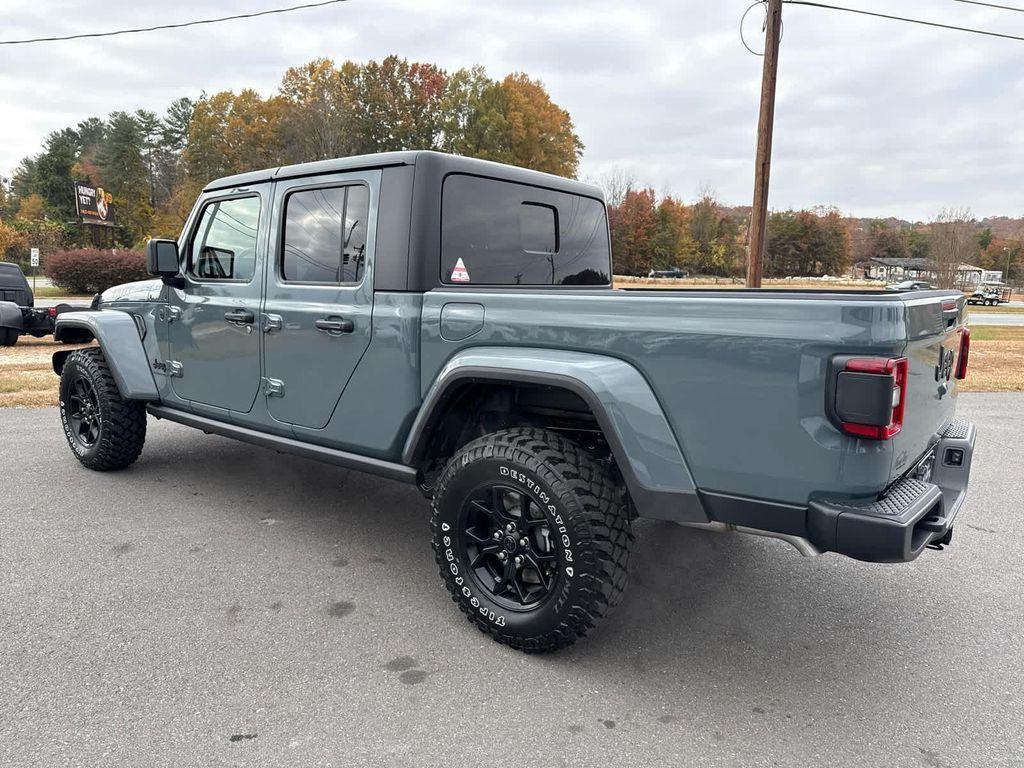 new 2026 Jeep Gladiator car, priced at $51,987