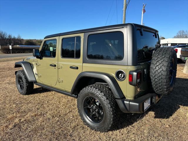 new 2025 Jeep Wrangler car, priced at $48,697