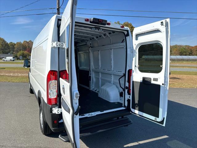 new 2024 Ram ProMaster 2500 car, priced at $50,051