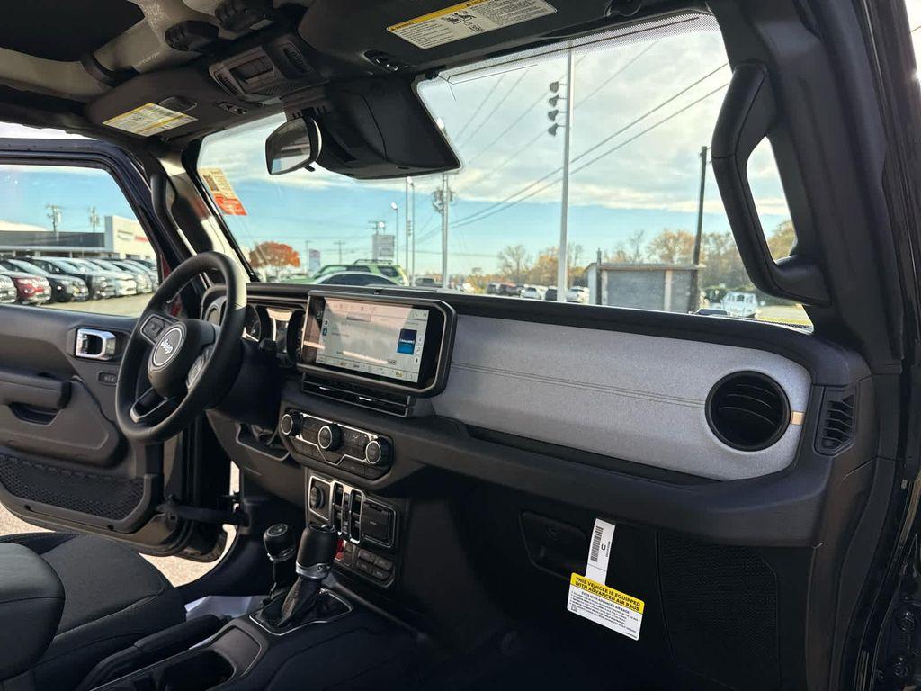 new 2026 Jeep Gladiator car, priced at $50,986