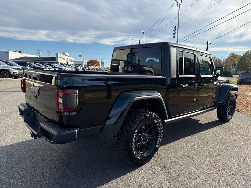 new 2026 Jeep Gladiator car, priced at $50,986