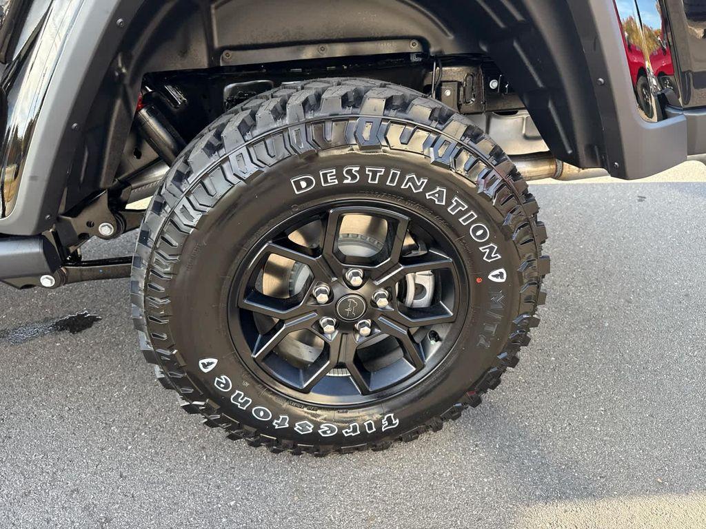 new 2026 Jeep Gladiator car, priced at $50,986