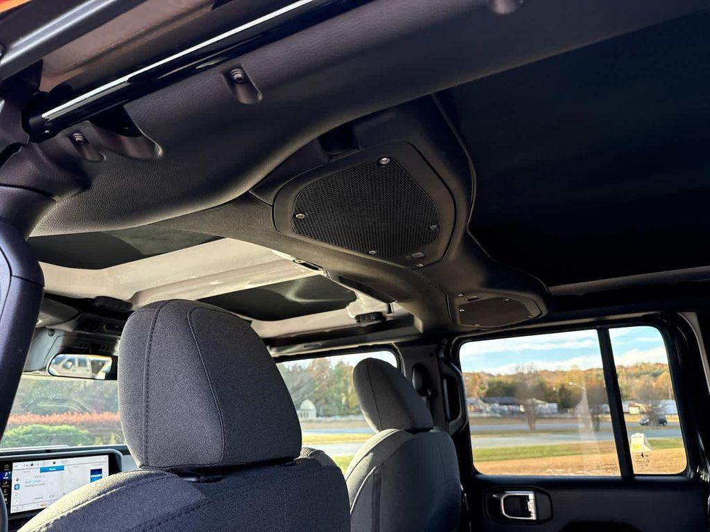 new 2026 Jeep Gladiator car, priced at $50,986