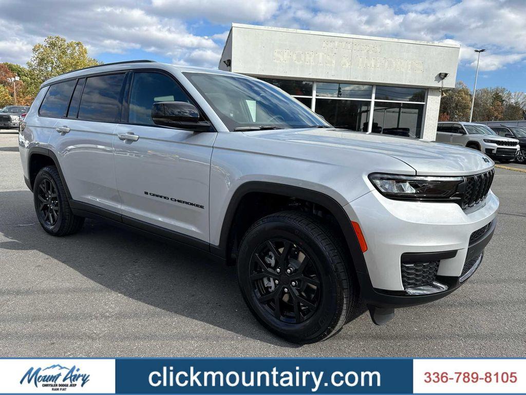 new 2025 Jeep Grand Cherokee L car, priced at $45,987