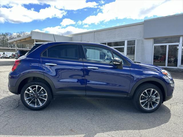 new 2023 FIAT 500X car, priced at $26,997