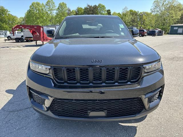 new 2024 Jeep Grand Cherokee car, priced at $46,318