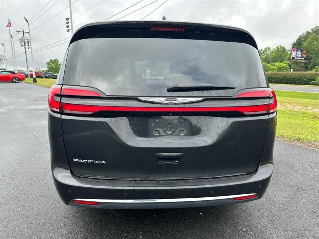 used 2023 Chrysler Pacifica car, priced at $25,999