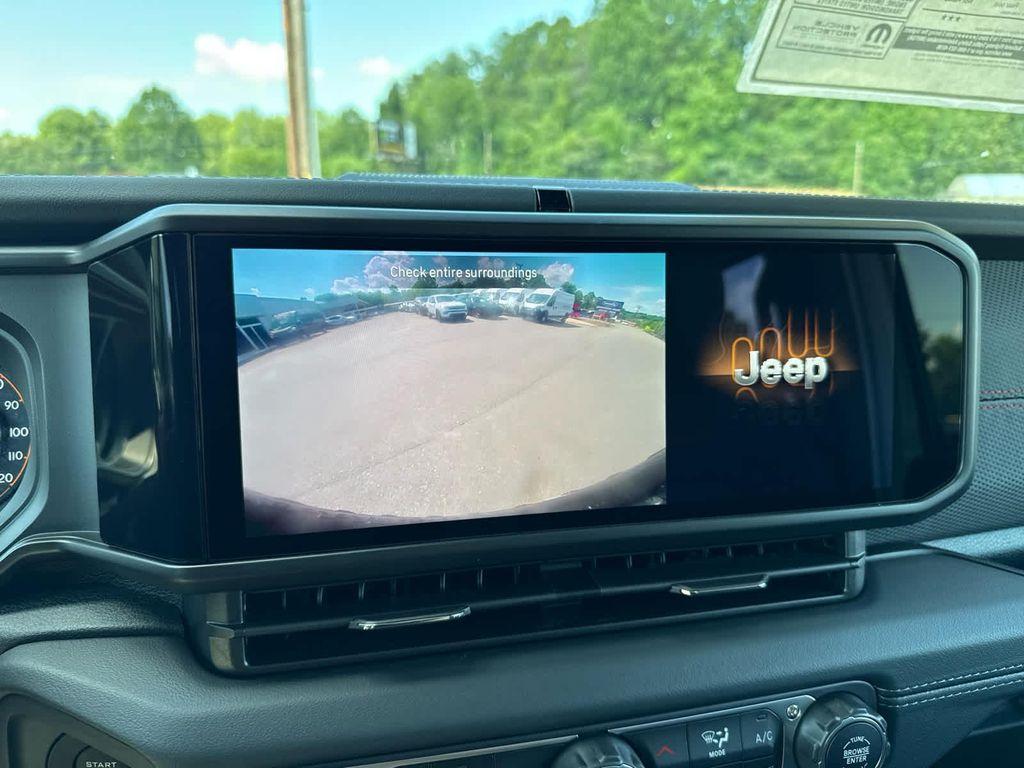 new 2025 Jeep Wrangler car, priced at $63,398