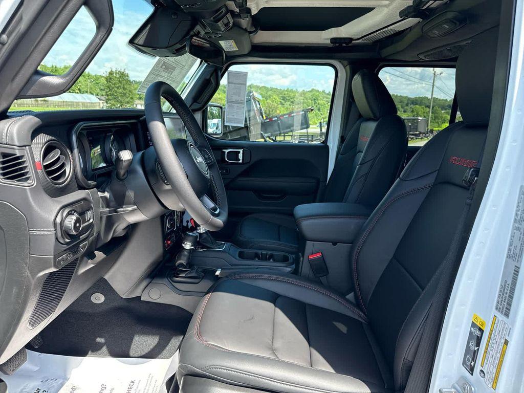 new 2025 Jeep Wrangler car, priced at $63,398