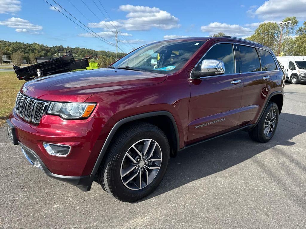 used 2017 Jeep Grand Cherokee car, priced at $11,497