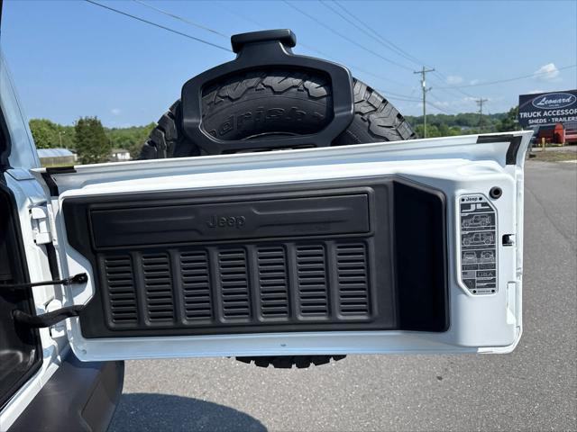 new 2025 Jeep Wrangler car, priced at $63,161