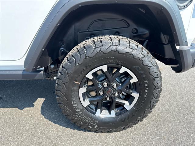 new 2025 Jeep Wrangler car, priced at $63,161