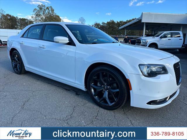 used 2022 Chrysler 300 car, priced at $24,397